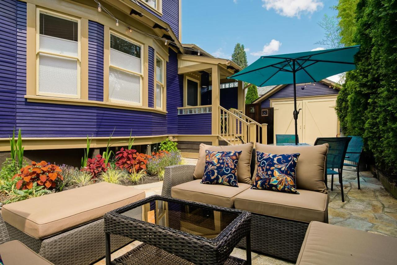 Secluded Patio Suite Right By All The Action Portland Exterior photo